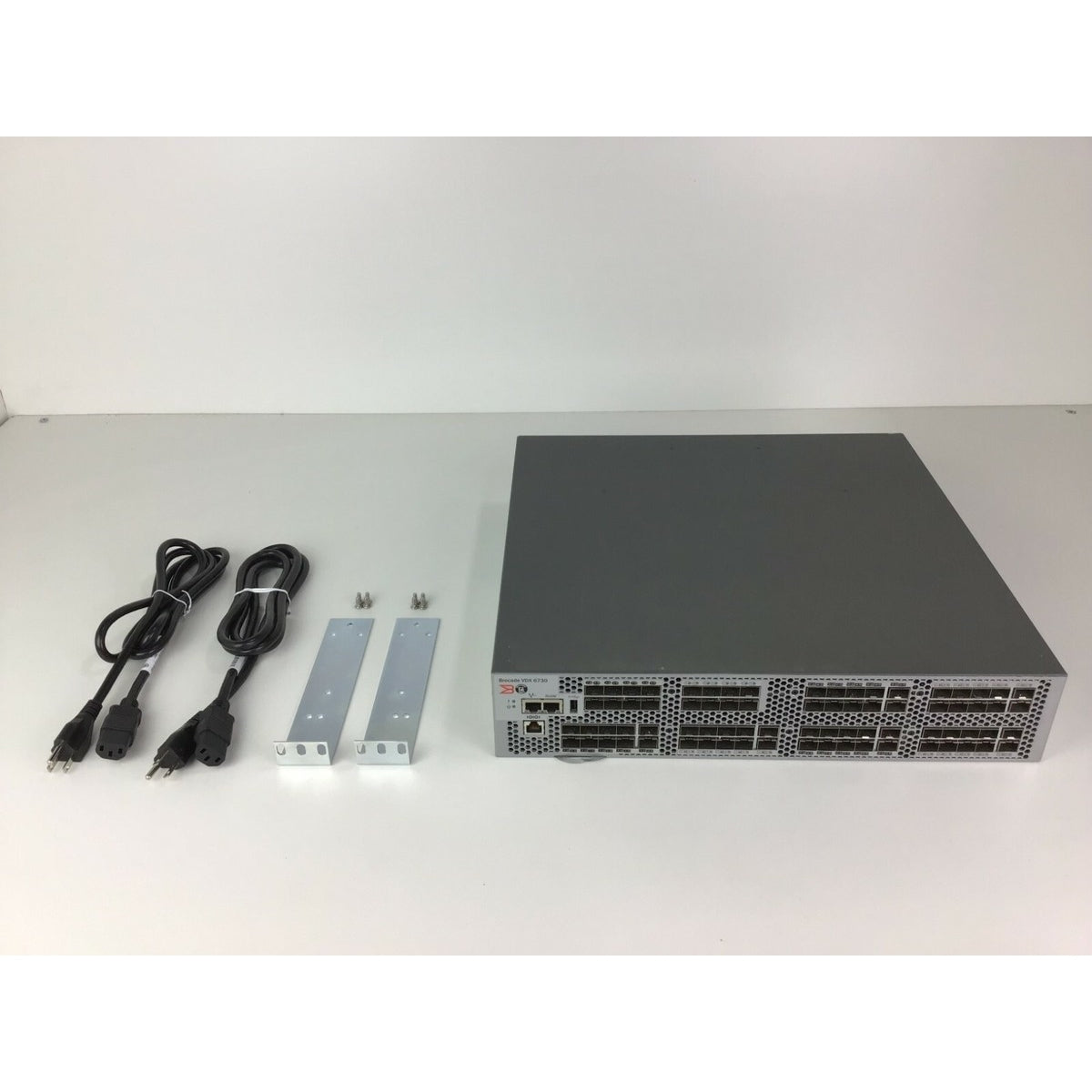 Broadcom BR-VDX6730-60-R 60-Port AFO Network Switch (Refurbished)