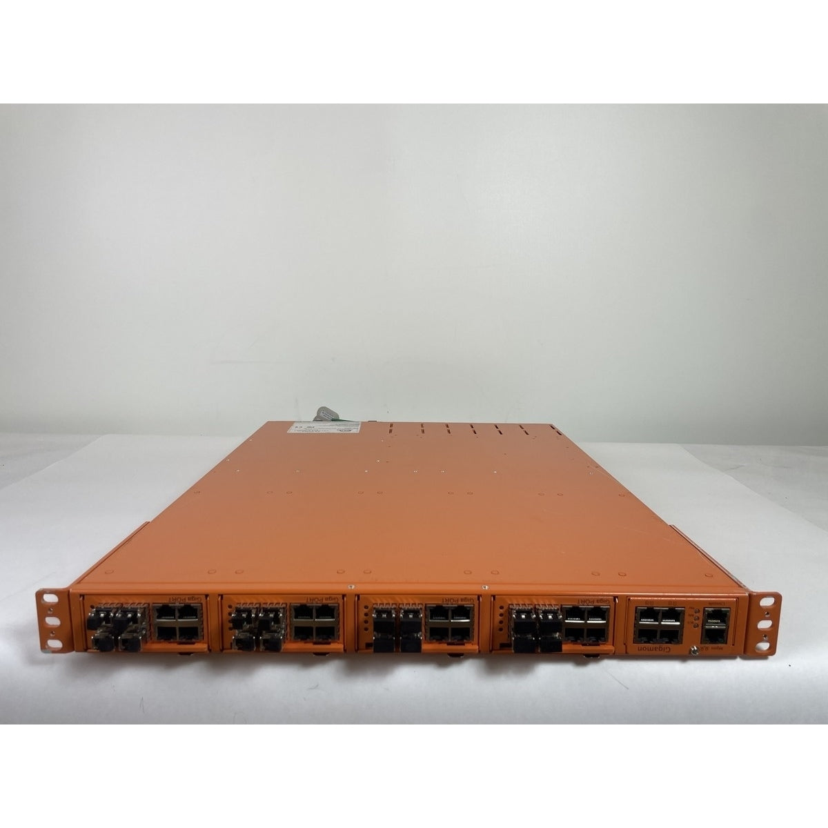 GIGAMON 132-0002-200 7-Port 100Mbps RJ45 1U Specialty Switch, Orange (Refurbished)