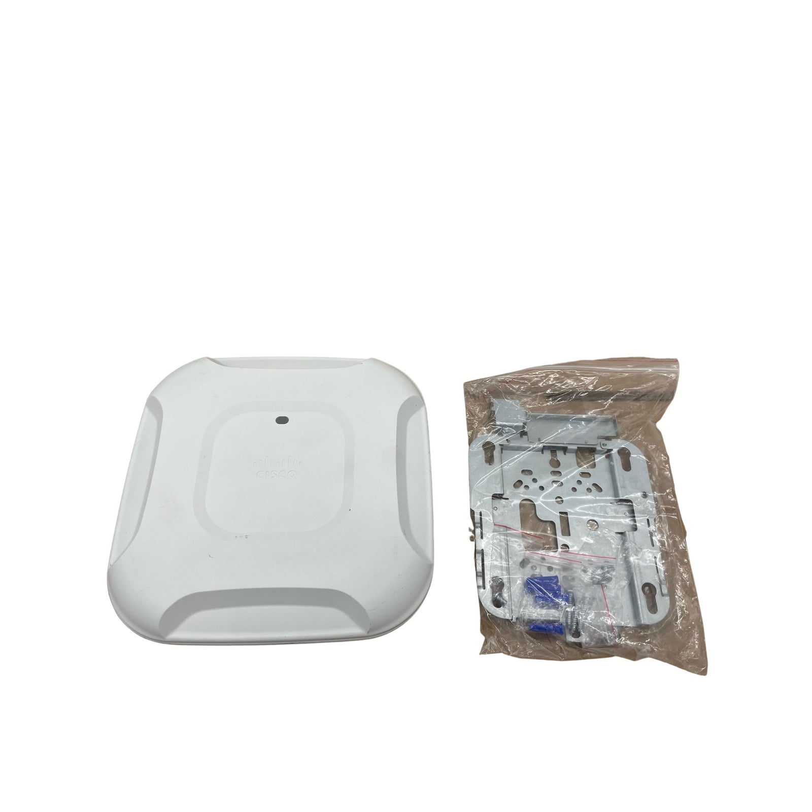 CIsco AIR-CAP3702I-B-K9 Aironet Ethernet PoE Wireless Access Point with Wall Mount (Refurbished)
