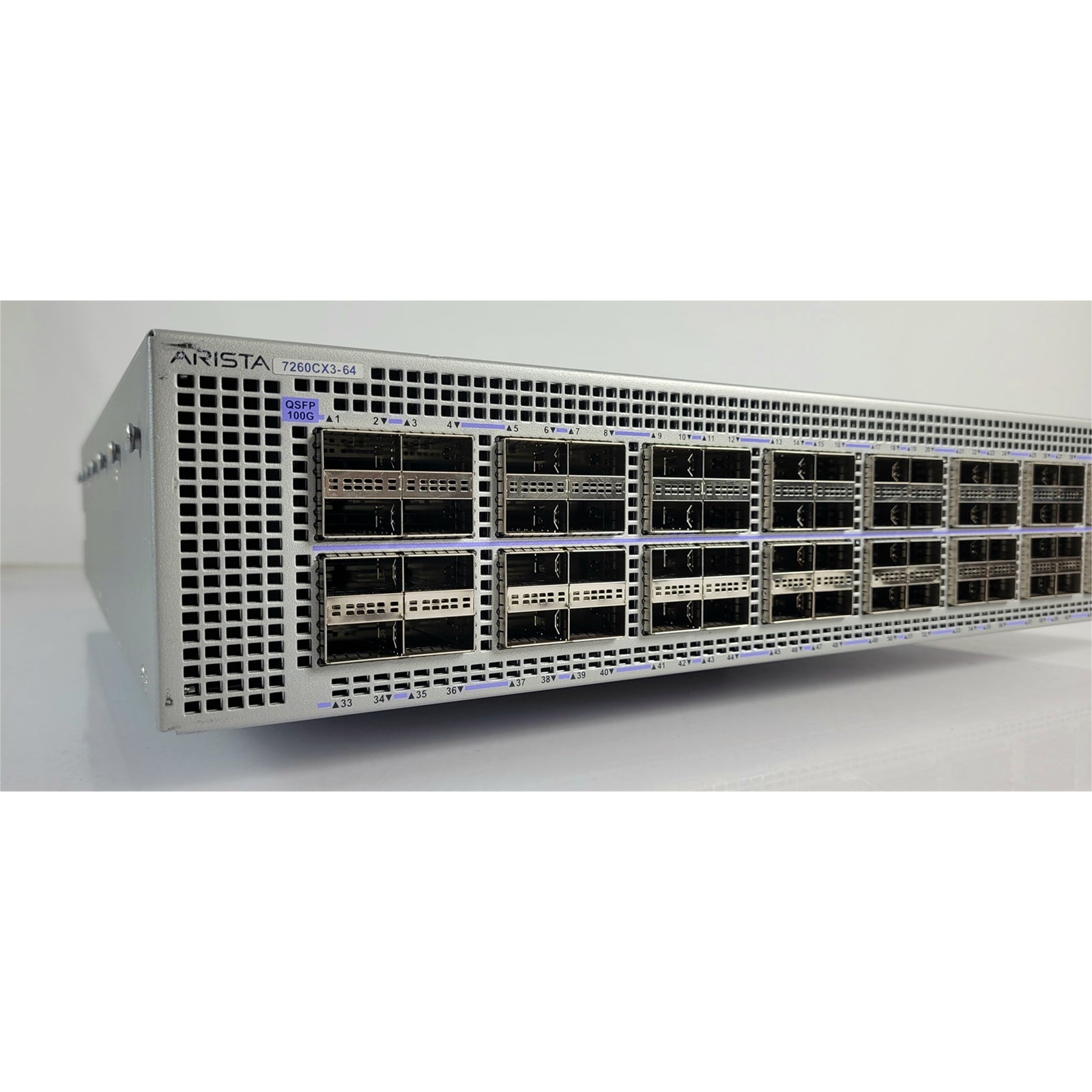 Arista DCS-7260CX3-64-F 64x100GbE QSFP & 2xSFP+, F-to-R air, 2x AC Grade A (Used - Good)