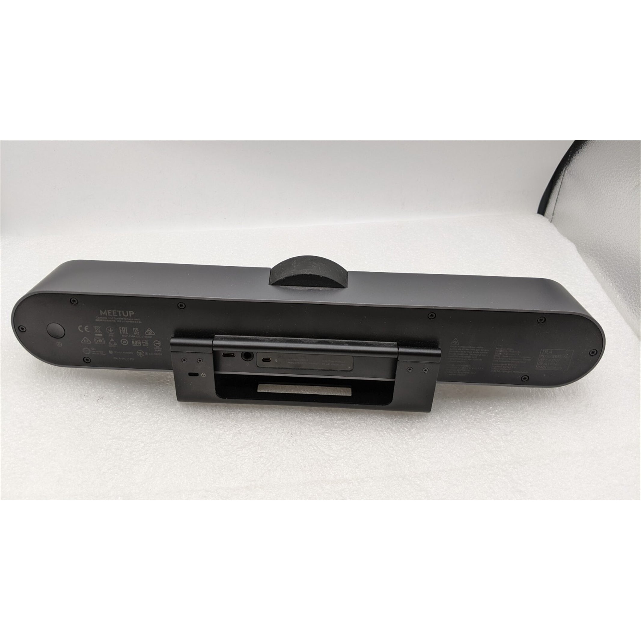 Logitech 860-000525 Auto-Focus 13MP 4K (3840x2160) Webcam, Black (Refurbished)