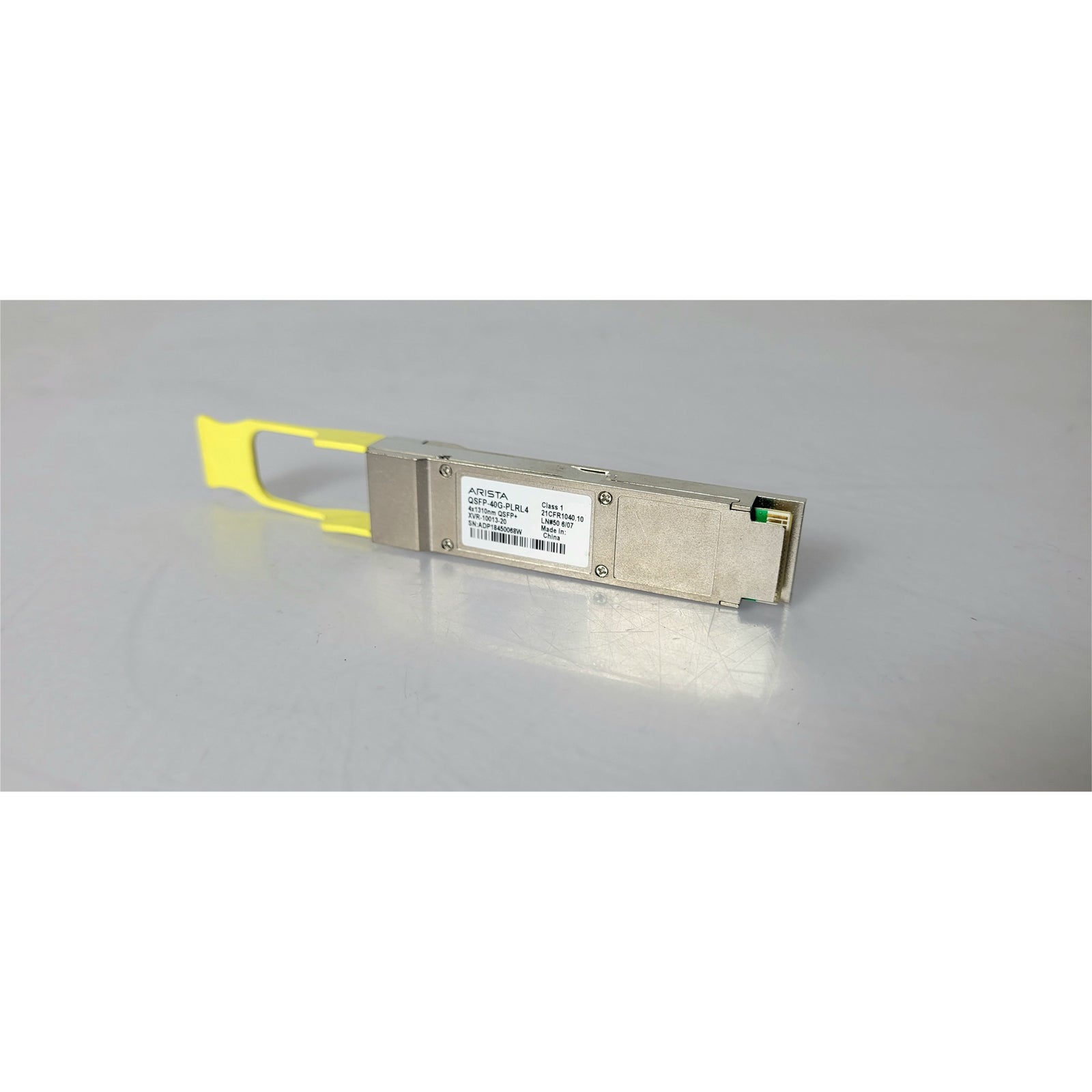 Arista QSFP-40G-PLRL4 40G QSFP+ transceiver, up to 1km over parallel single-mode