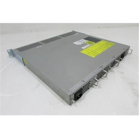 Cisco DS-C9148S-24PK9 24-Port 100Mbps RJ45 1U Specialty Switch, Silver (Scratch and Dent)