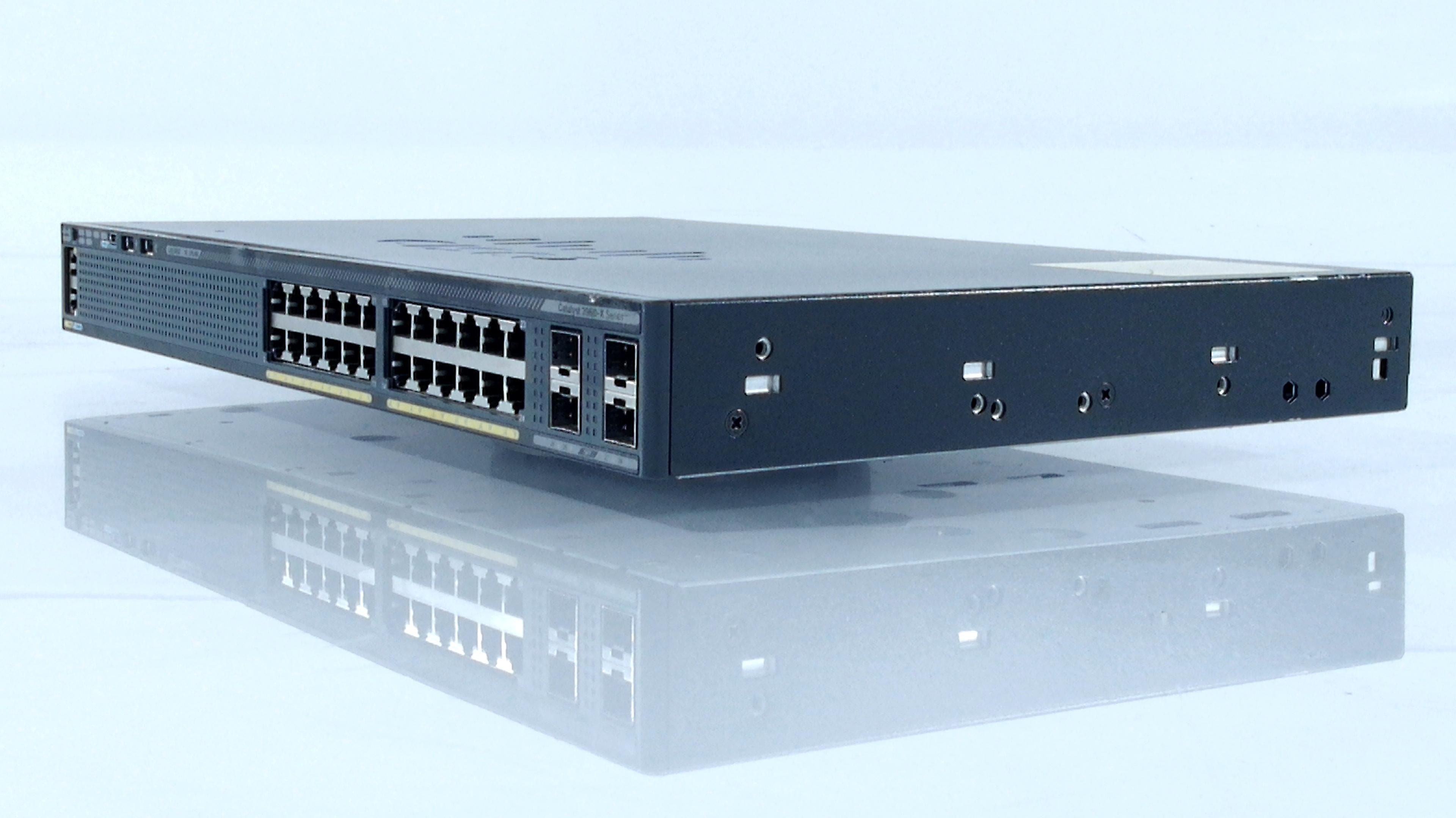 CISCO WS-C2960X-24TS-L++ Catalyst 2960-X 24 GigE, 4 x 1G SFP, LAN Base. (Certified Refurbished)