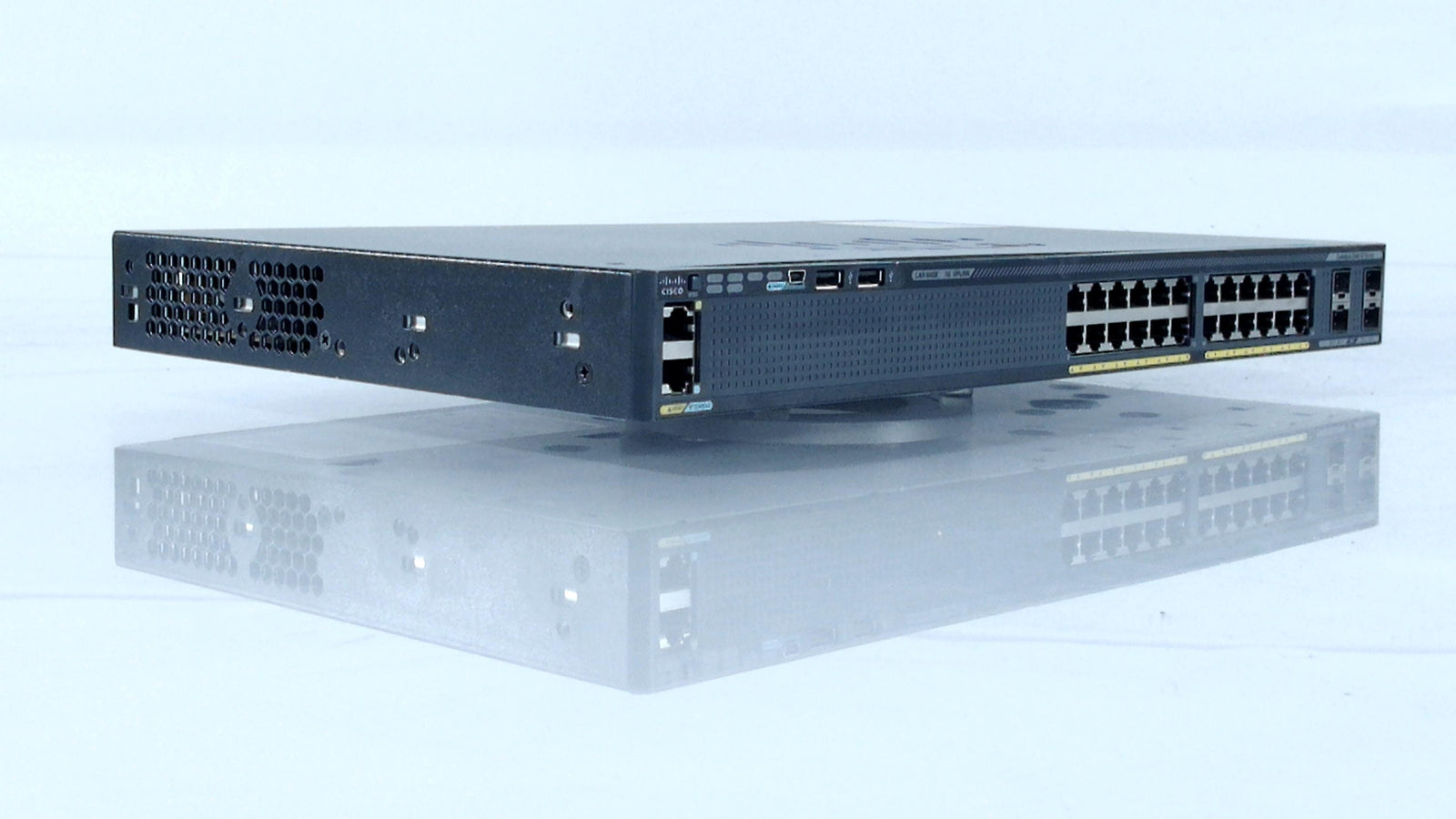 CISCO WS-C2960X-24TS-L++ Catalyst 2960-X 24 GigE, 4 x 1G SFP, LAN Base. (Certified Refurbished)