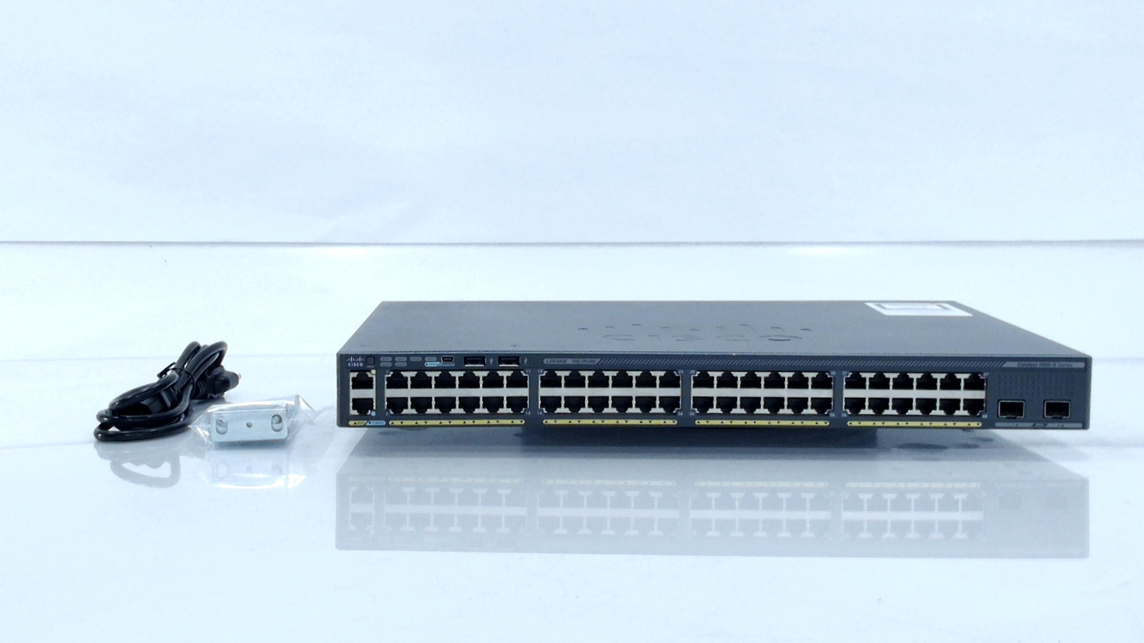 Cisco WS-C2960X-48TD-L 48-Port 100Mbps RJ45 1U Switch, Grey (Refurbished)